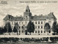 Rudolfova vojarna. Gradnja je počela 1888. godine, bilo izgrađeno 13 zgrada, a dio kompleksa porušen je sedamdesetih godina prošlog stoljeća